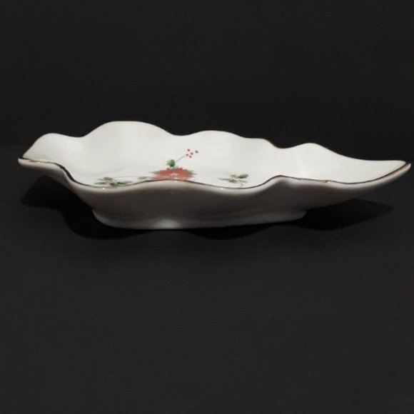 Vintage Poinsettia Tree Candy Dish Christmas Giftcraft Trinket Plate - Picture 4 of 6